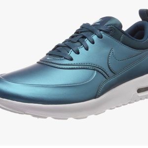 Nike Airmax metallic blue trainers sneakers, size 10, EUC